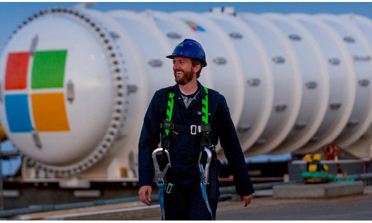 A Microsoft se le ocurre poner servidores bajo el agua, ¡y funciona!